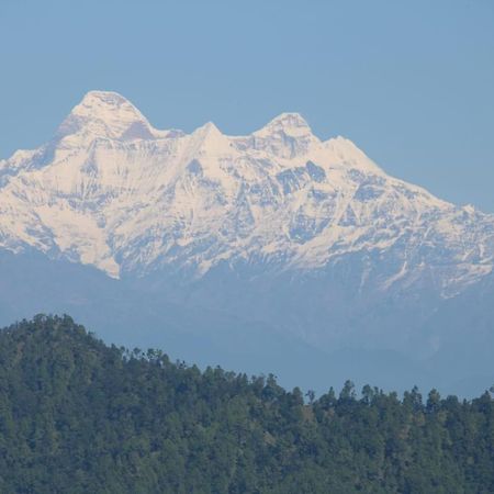 Khali Estate Hotel Binsar Exterior foto