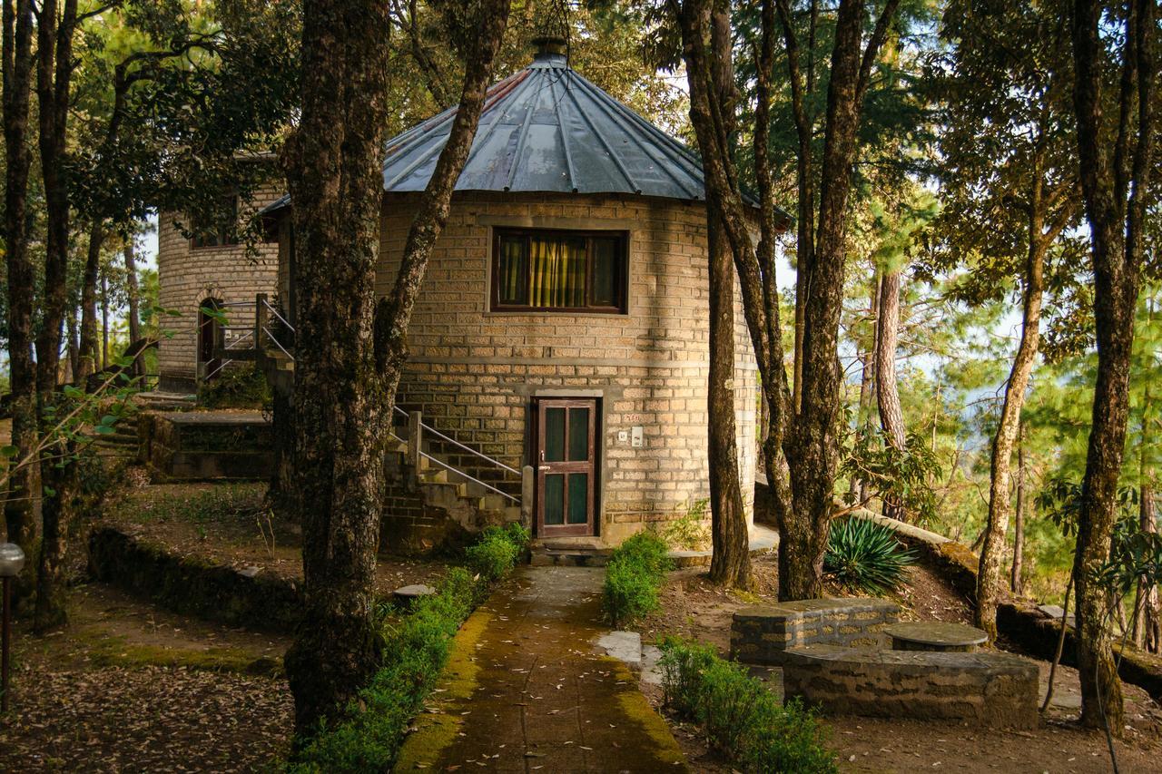 Khali Estate Hotel Binsar Exterior foto
